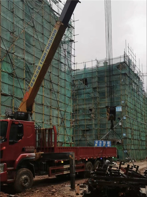 洛阳市“慢工细活”—— 吊车的 “微动控制” 技术